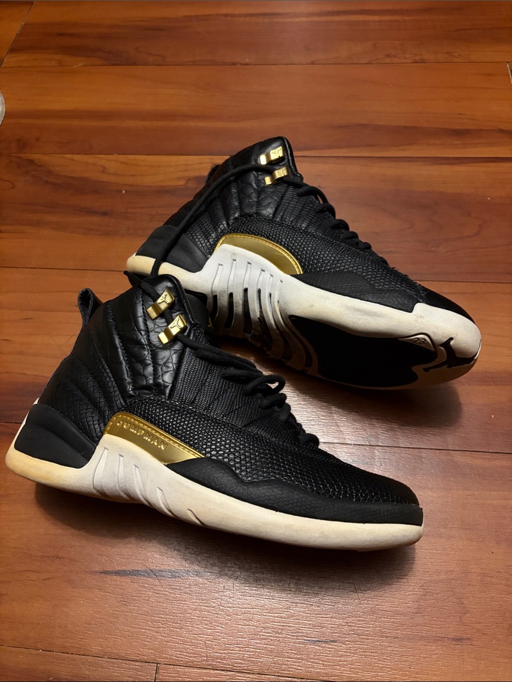Nike Air Jordan 12 Retro WMNS Reptile Black Gold AO6068-007  Sz 8 Sneakers